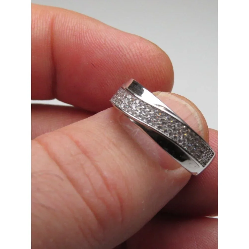 *925 Sterling Silver Diamond Band